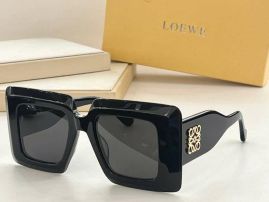 Picture of Loewe Sunglasses _SKUfw51902149fw